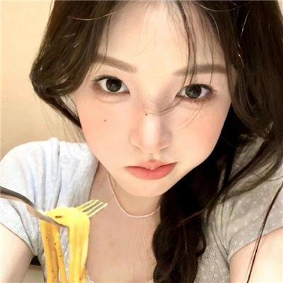 在凶手的怀抱里